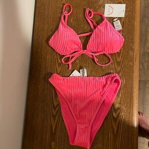 brand new dippin daisys swimsuit with tags 💕